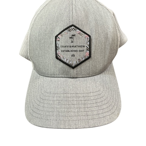 Travis Matthew Taco Tour fitted hat - Picture 1 of 5